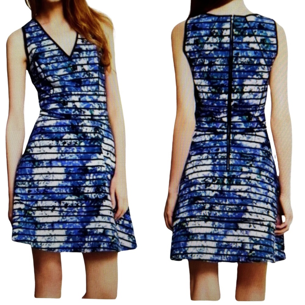 Banana Republic Blue Riviera Size 10, A-line, quality floral fabric